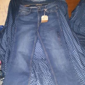 🔥💍 RING OF FIRE 🔥💍 JEANS SIZE 16 INSEAM 28 NEW